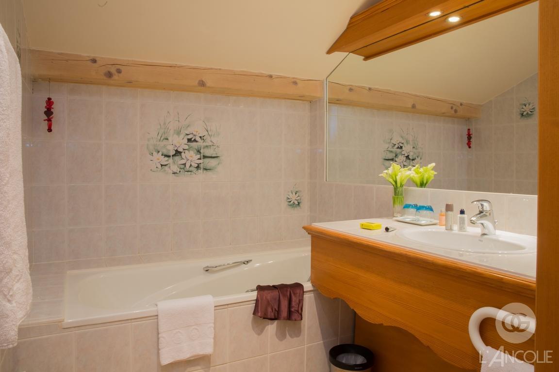 L'Ancolie "Chalet Du Lac" Hotel Крузей Екстериор снимка